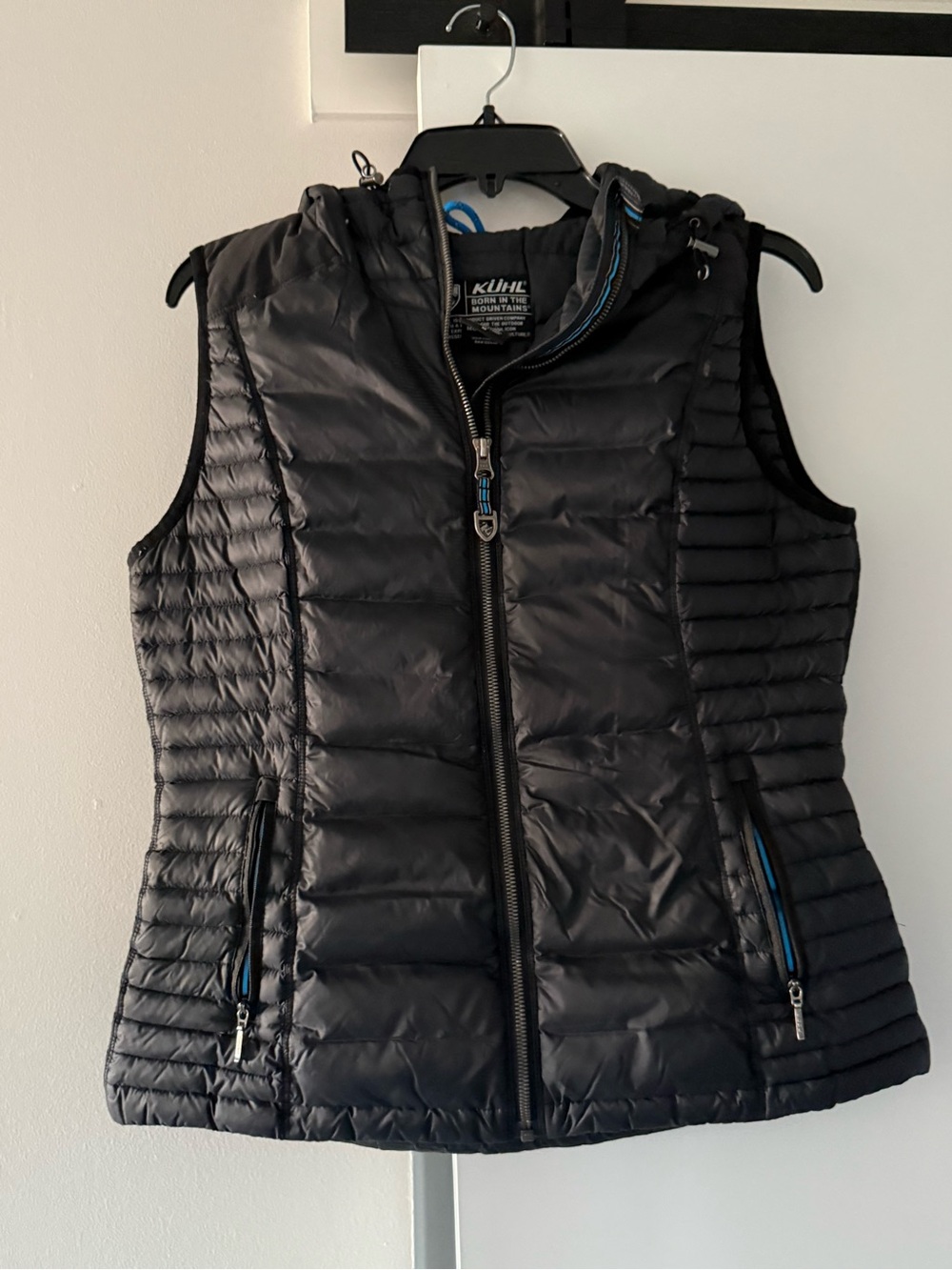 Kuhl Women's Black Quilted Hooded Packable Vest with Blue Accents